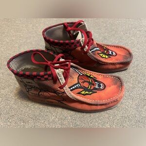 Stranger Things x Clarks Originals Wallabee Evo Hellfire Club Shoes Men’s Size 9